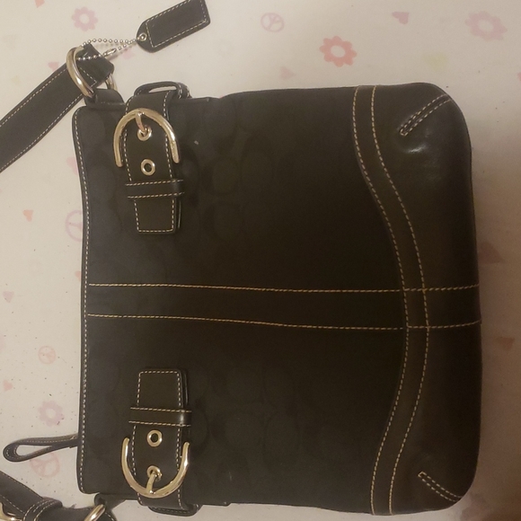 Coach Handbags - Coch bag